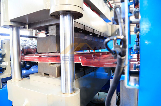 Metal Glazed Tile Roll Forming Machine 5.5Kw Fully Automatic 6m / Min